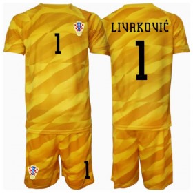 Kroatien Dominik Livakovic #1 Målvakt Hemmakläder Barn EM 2024 Kortärmad (+ Korta byxor)